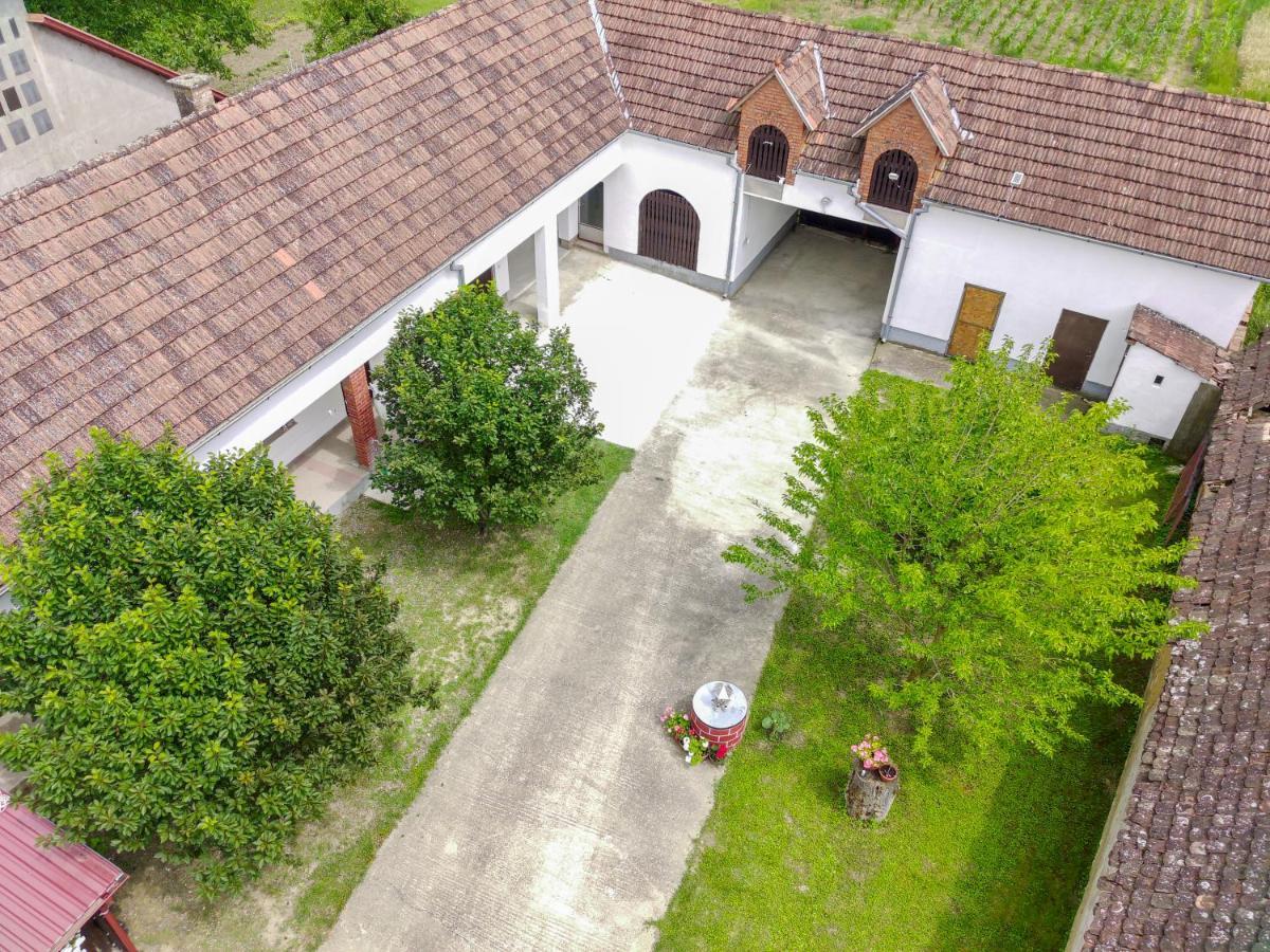 Apartman Marta I Soba Maja Gradiste Dış mekan fotoğraf